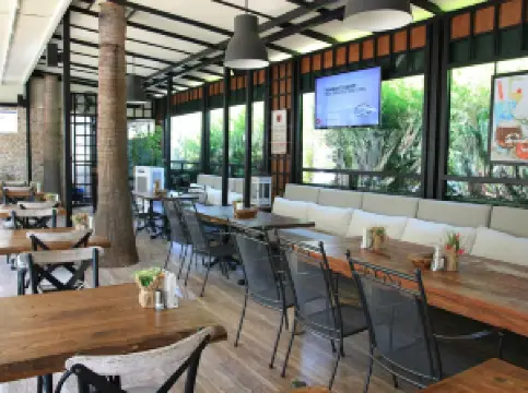 Point Cafe & Bistro Oludeniz