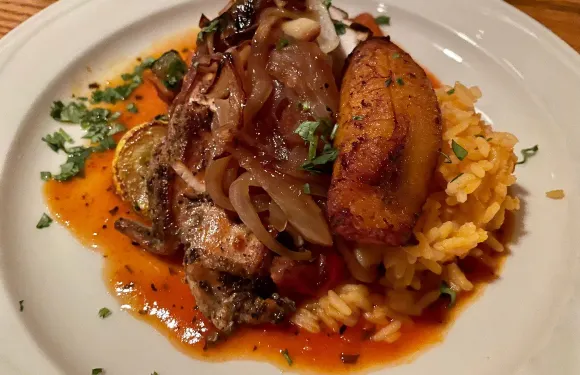 Melaza Bistro