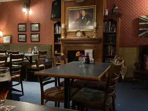 The Old English Pub