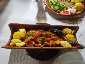 Restaurant Petisca Aki