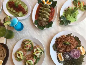 Eladio's Bar & Restaurant
