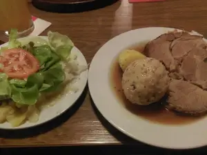 Gasthaus Hellmayr