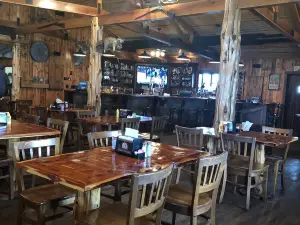 Mallard's Roadhouse