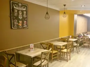 Columbus Café