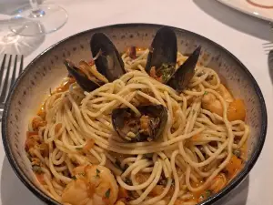 Alfredo Restaurant