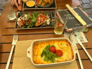 Cafe & Bar-Celona
