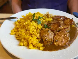Dampfbrau das Bayerische Wirtshaus am Stadtplatz