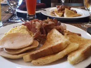 Grand Udawalawe Safari Resort Restaurant