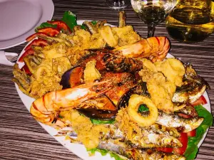Faros Restaurant Acharavi