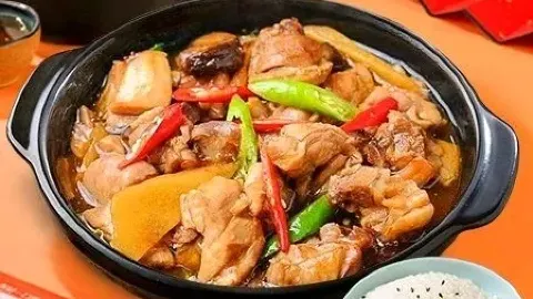 惠和祥黄焖鸡米饭 in ฝูเกิว