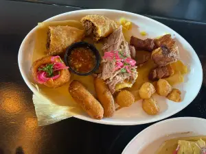 Mambo Cuban Restaurant & Lounge