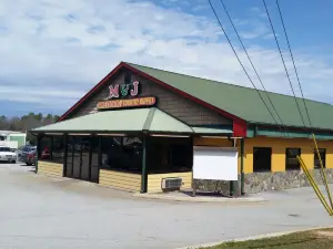 M & J Home Cooking Country Buffet