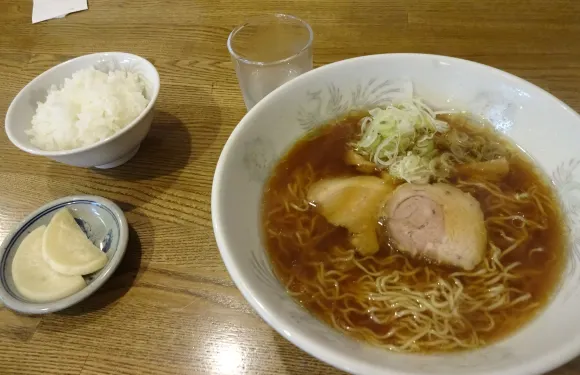 甚五郎らーめん甚八(安川店)