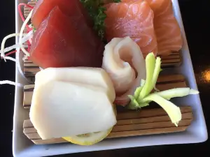 Champa Thai & Sushi