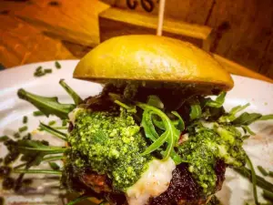 Häge Burger Restaurant