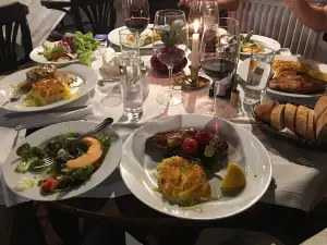 Piano Bar-Cafe-Restaurant