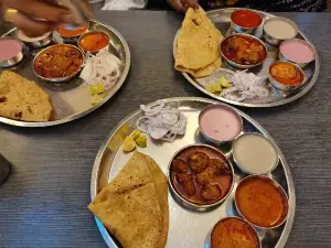 Hotel Gandhar