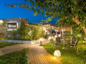 Nireas Beach bar restaurant