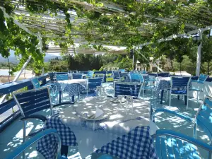 Alexandros Greek Taverna on the beach