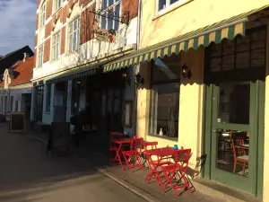 Cafe Lecoq