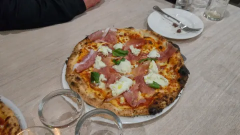 Allegria Cafe Deli Pizza in Perth