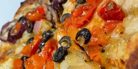 Pizza Al Volo