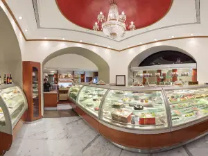 La Patisserie