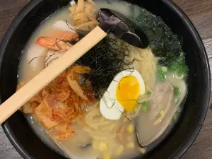 Dan Zai Ramen & Sushi House