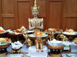 Thai Emerald - Evesham