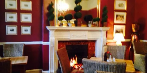 No.6 The Square Tearooms