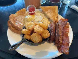 Lumberjacks Cafe