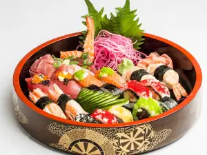 Hotel Beveren - OZZO Sushi & Lounge
