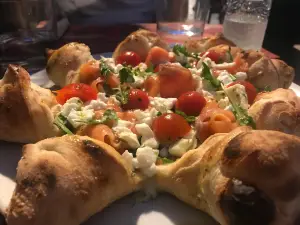 Antonio Pucci Pizzeria