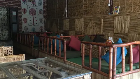 Welcome Krishna Cafe in Ришикеш