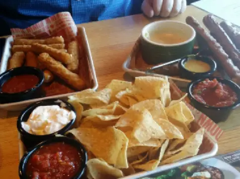 Applebee's Grill + Bar