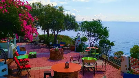 IASMOS CAFE BAR in Chios