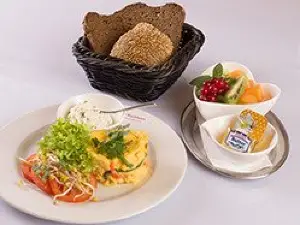 Dresdner Backhaus - Ihre Backmanufaktur Cafe Radebeul