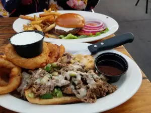 Parlor City Pub & Eatery
