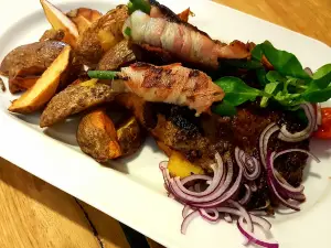 King Lajos Restaurant