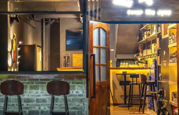 遮目bar