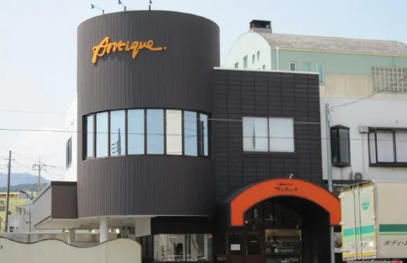 Ginzapateisuri Anteiku