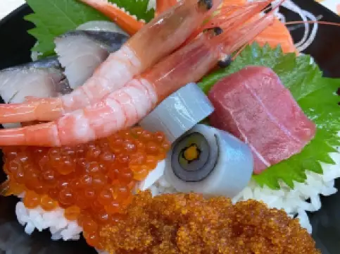海鮮炉端 うろこ亭