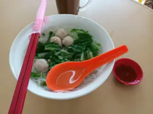 Madam Wee Food Cafe