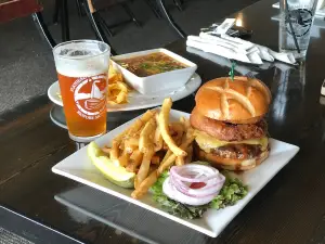 Flathead Lake Brewing Co. Pubhouse