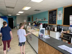 Coastal Grounds Coffee Shop