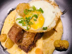 Toasted Oak Grill & Market