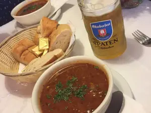 DJ's Bistro