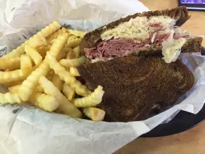 Cook's American Grill