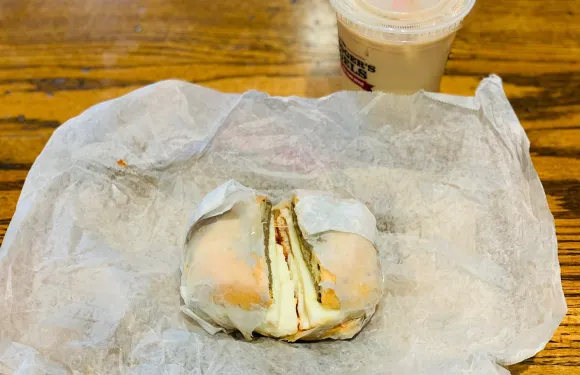 Bruegger's Bagels and Jamba Juice