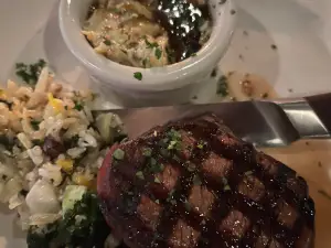 Victor's Wood Grill
